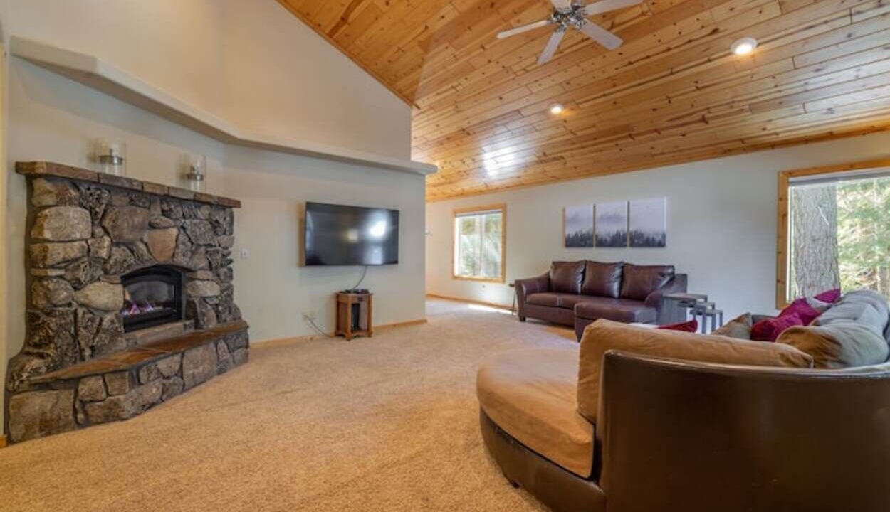 Photo of Livingroom in Truckee