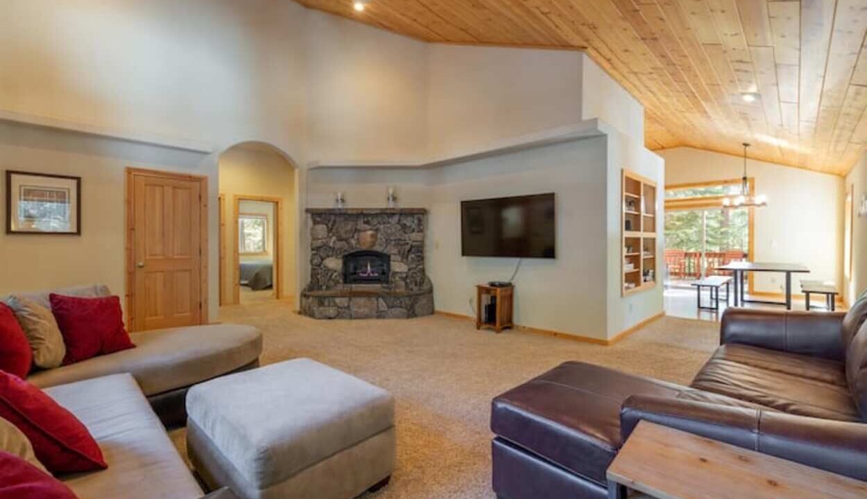 Photo of Livingroom in Truckee