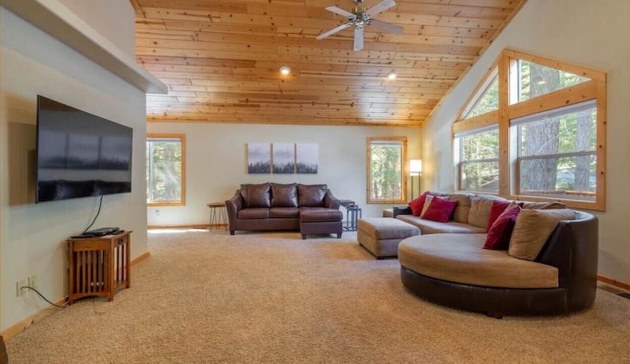 Photo of Livingroom in Truckee