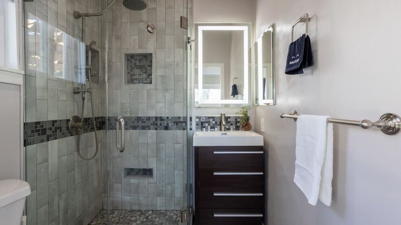 Photo of Bathroom in Ocean Beach
