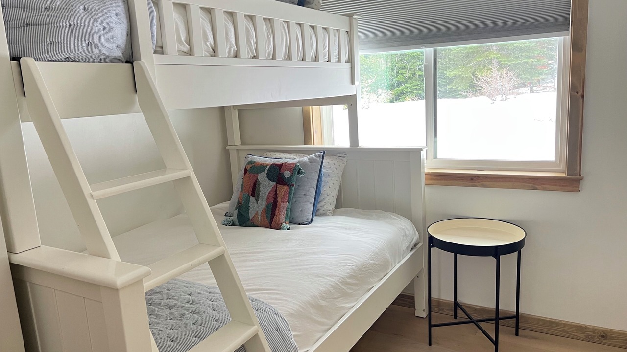 Photo of Bedroom in Angora Highlands