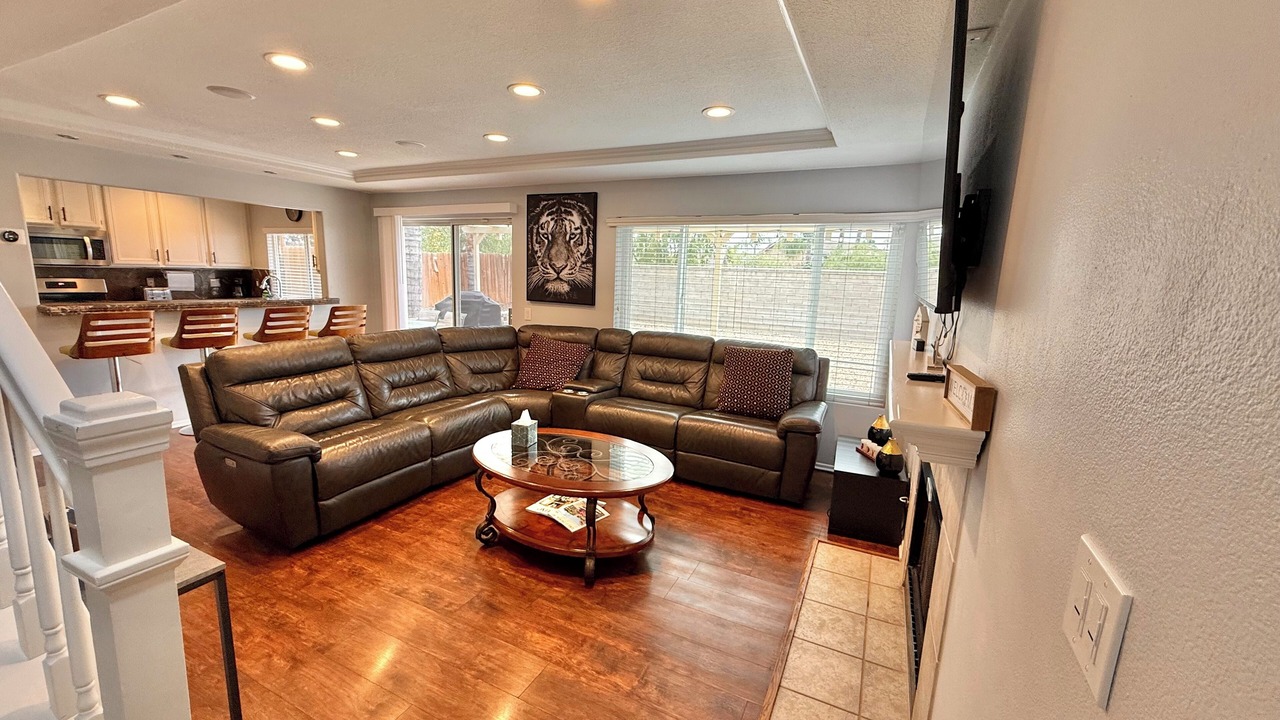 Photo of Livingroom in Murrieta Hot Springs