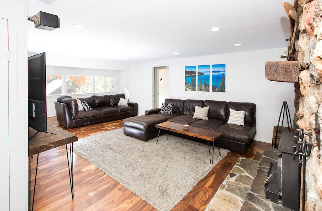Photo of Livingroom in Truckee