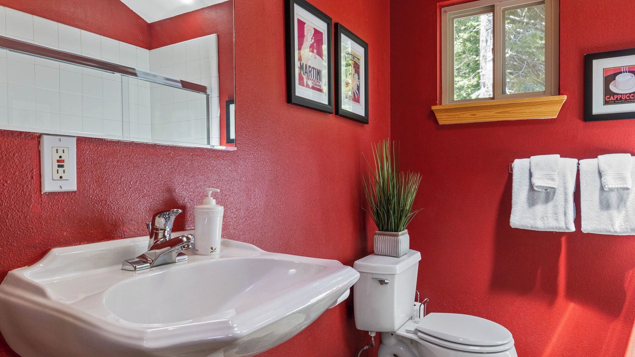 Photo of Bathroom in Alpine Meadows