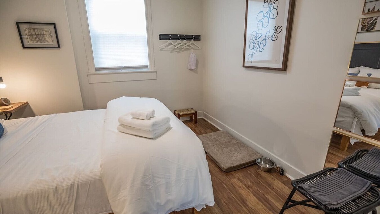 Photo of Bedroom in Downtown