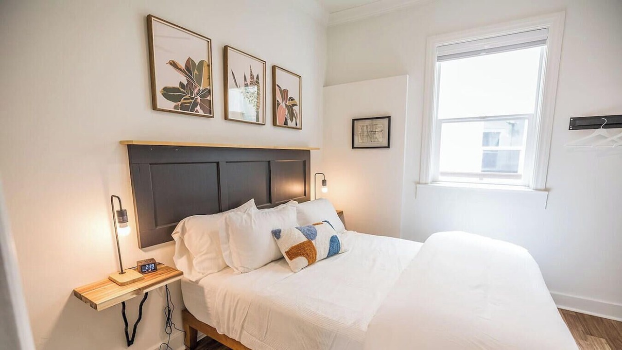 Photo of Bedroom in Downtown