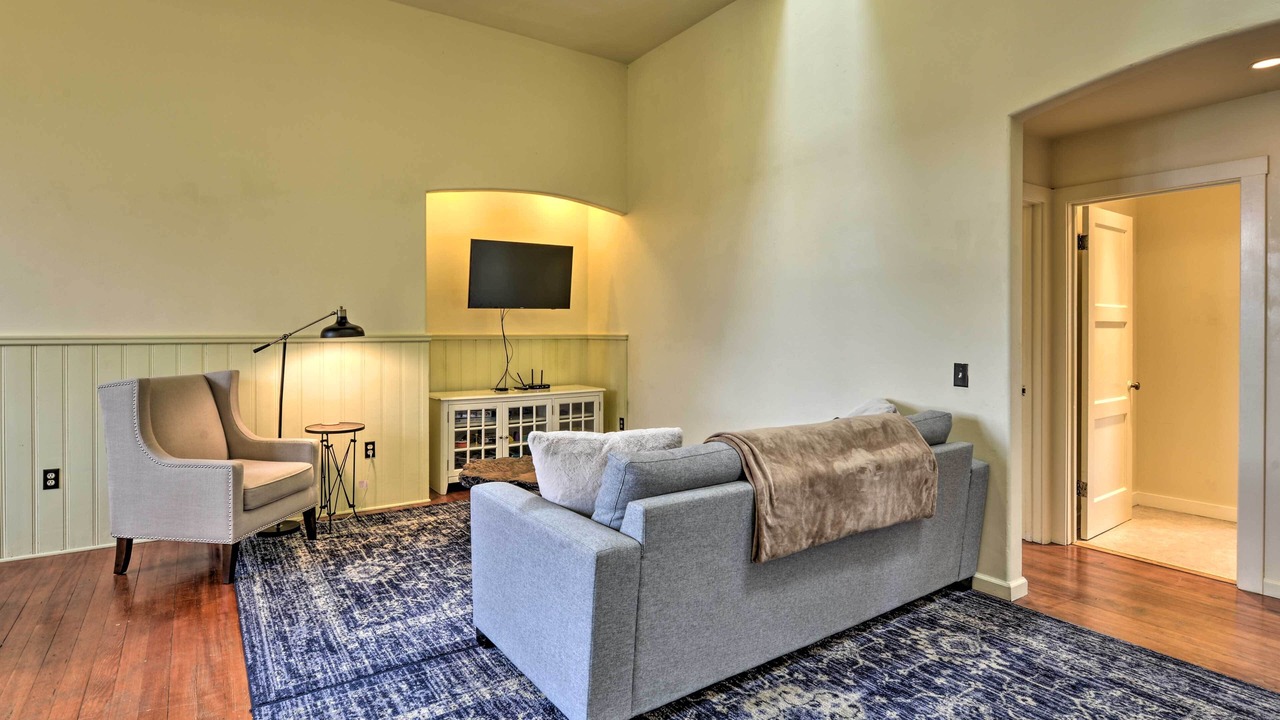 Photo of Livingroom in Blue Lake