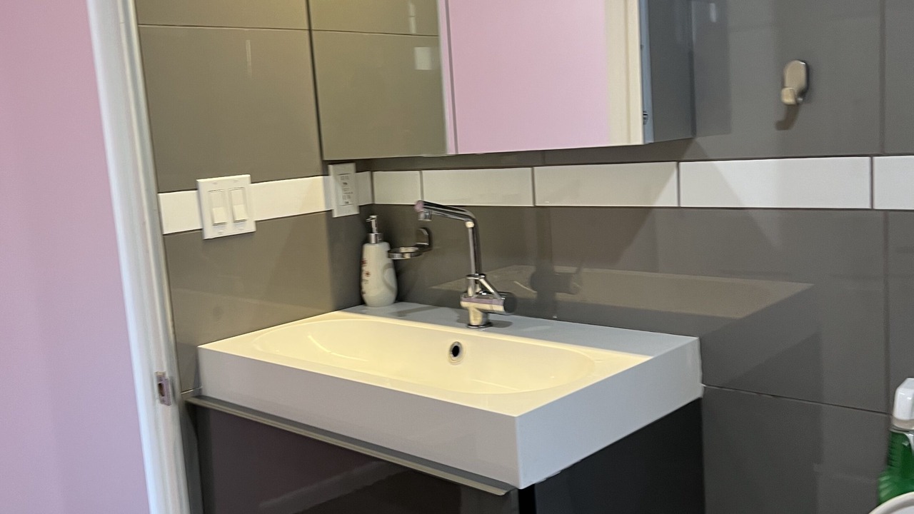 Photo of Bathroom in North Hills West