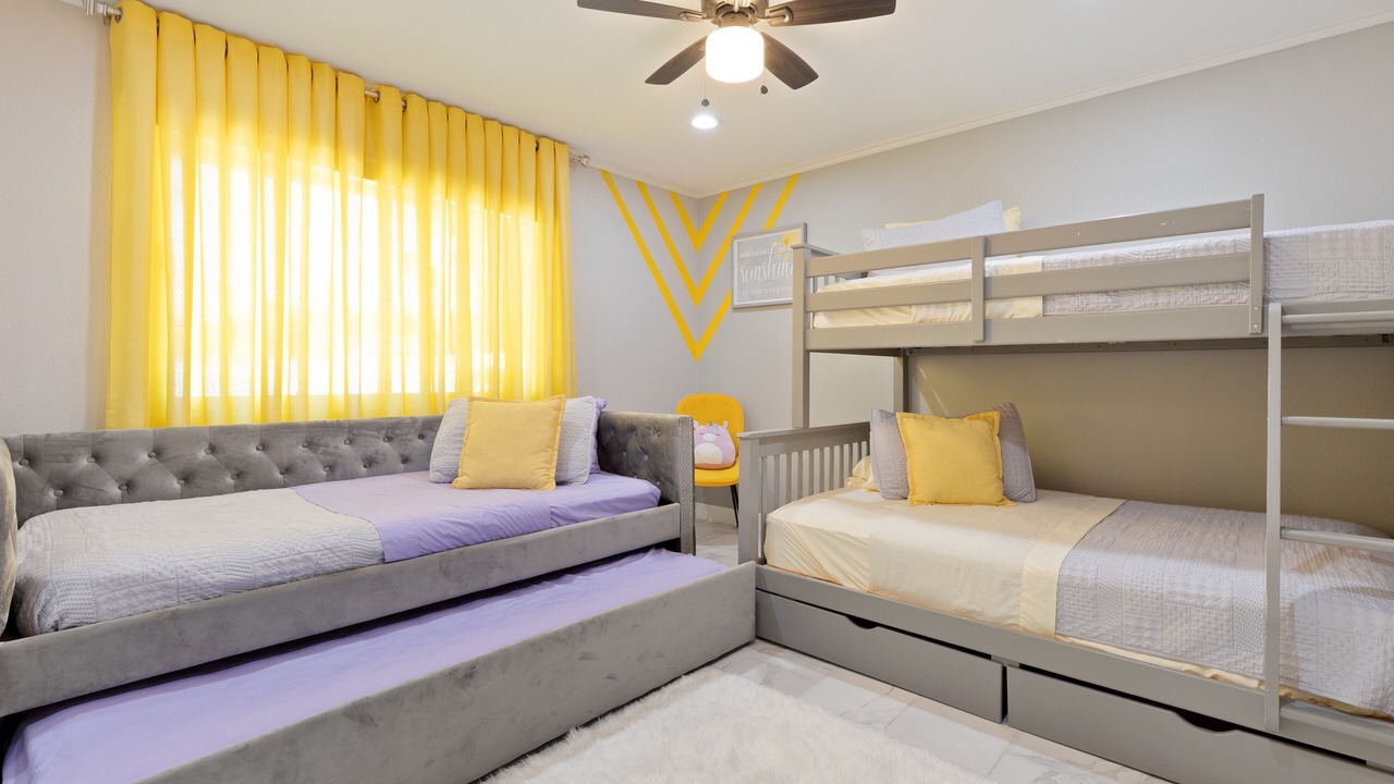 Photo of Bedroom in Desert Park Estates