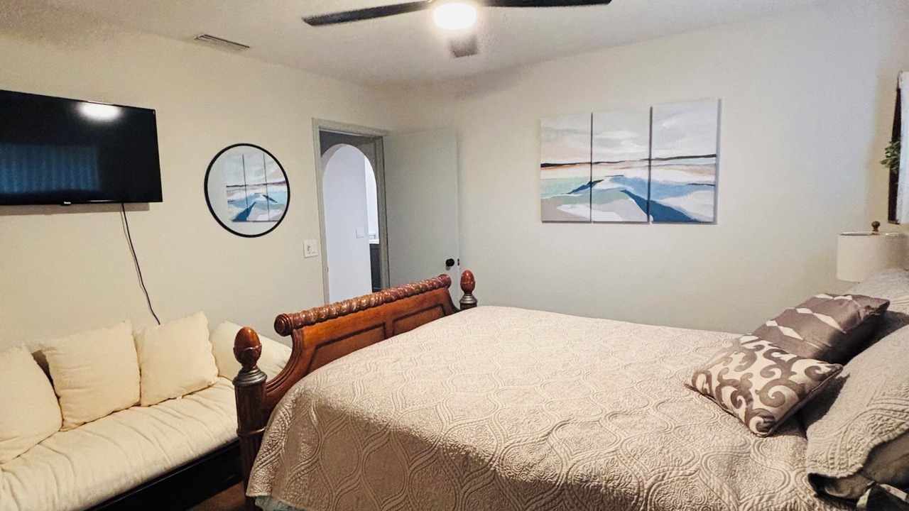 Photo of Bedroom in Lake Havasu City