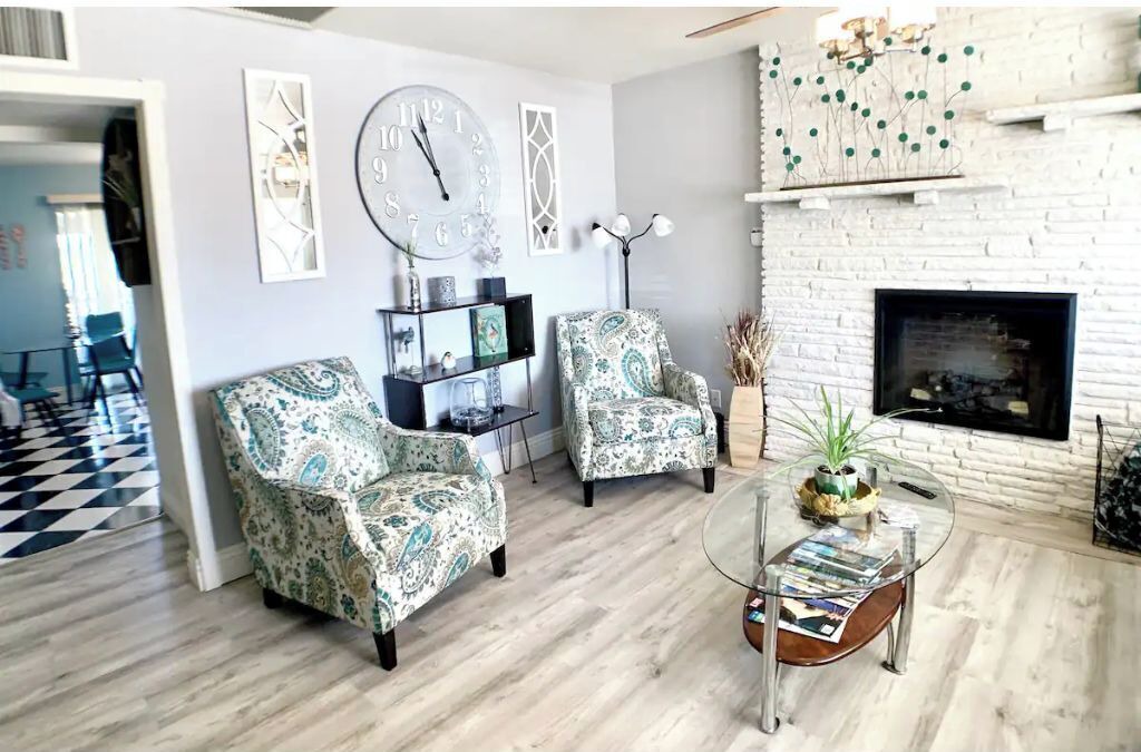 Photo of Livingroom in Cottonwood-Verde Village