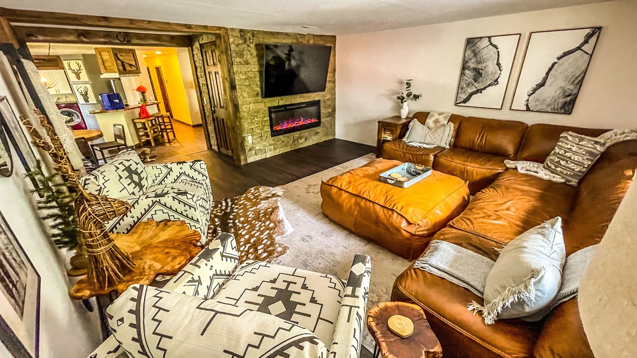 Photo of Livingroom in North Upper Truckee