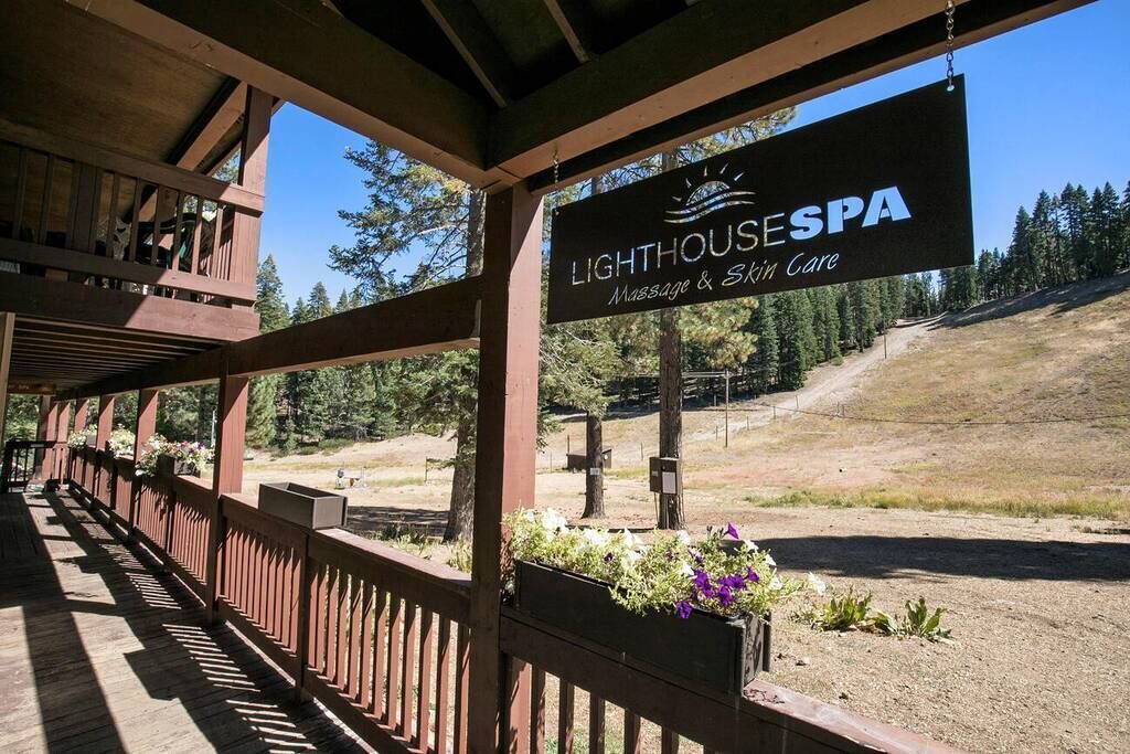 Photo of Others in Tahoe Woods