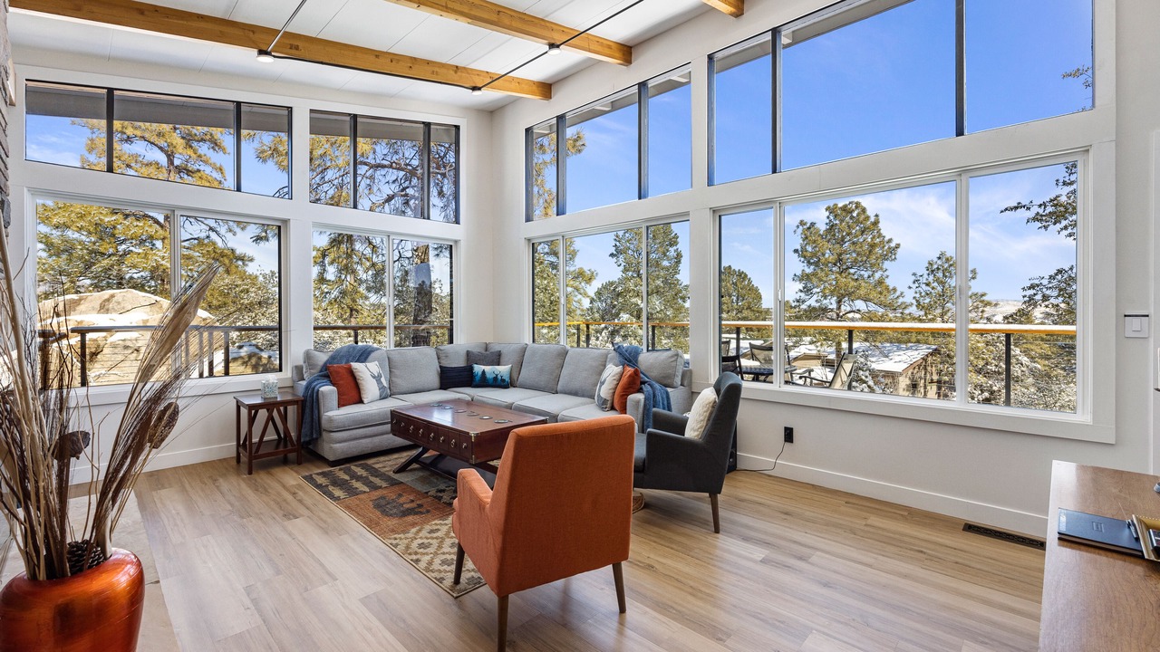 Photo of Livingroom in Prescott