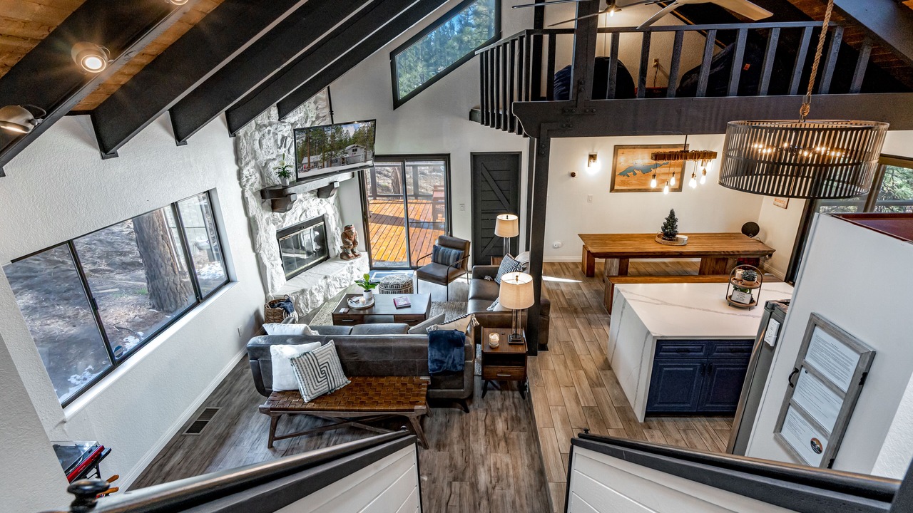 Photo of Livingroom in Fox Farm