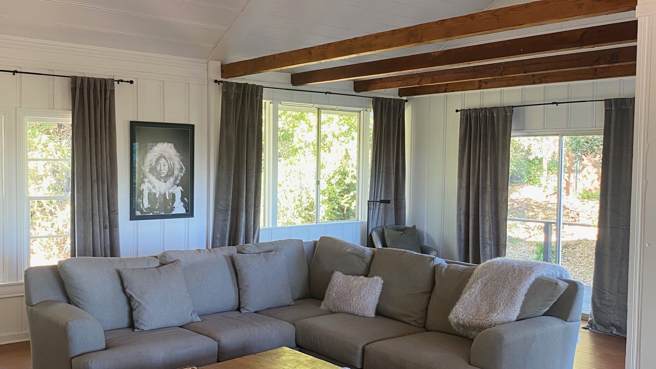 Photo of Livingroom in Julian