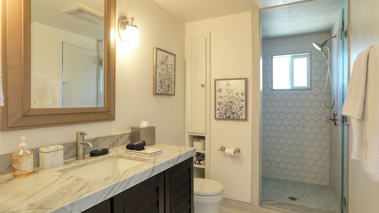 Photo of Bathroom in Marine Terrace