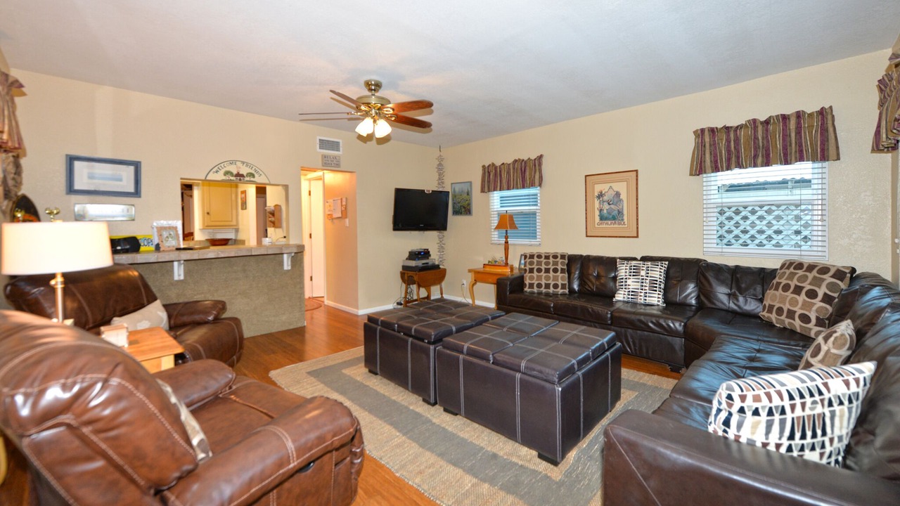 Photo of Bedroom in Avalon