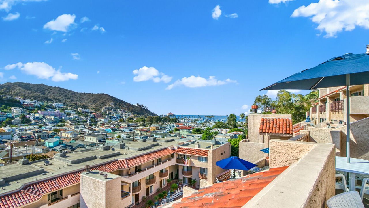 Photo of Patio Balcony in Avalon