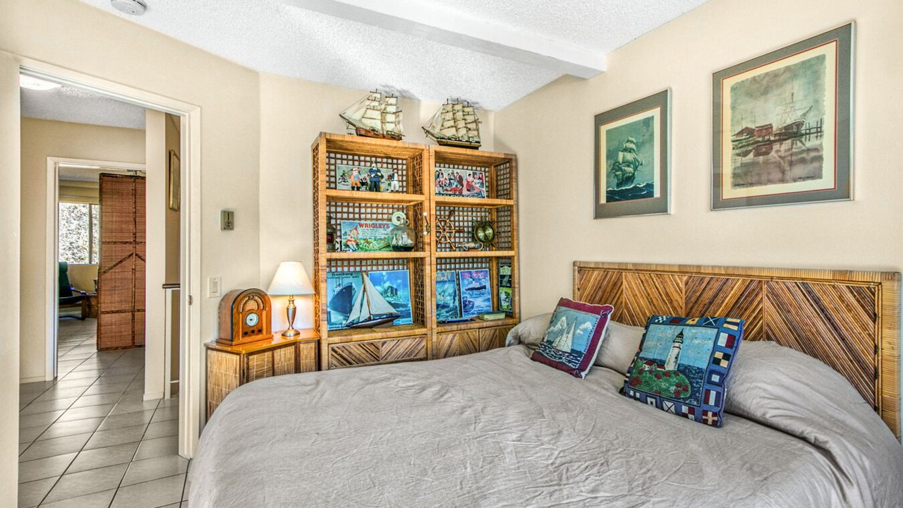 Photo of Bedroom in Avalon