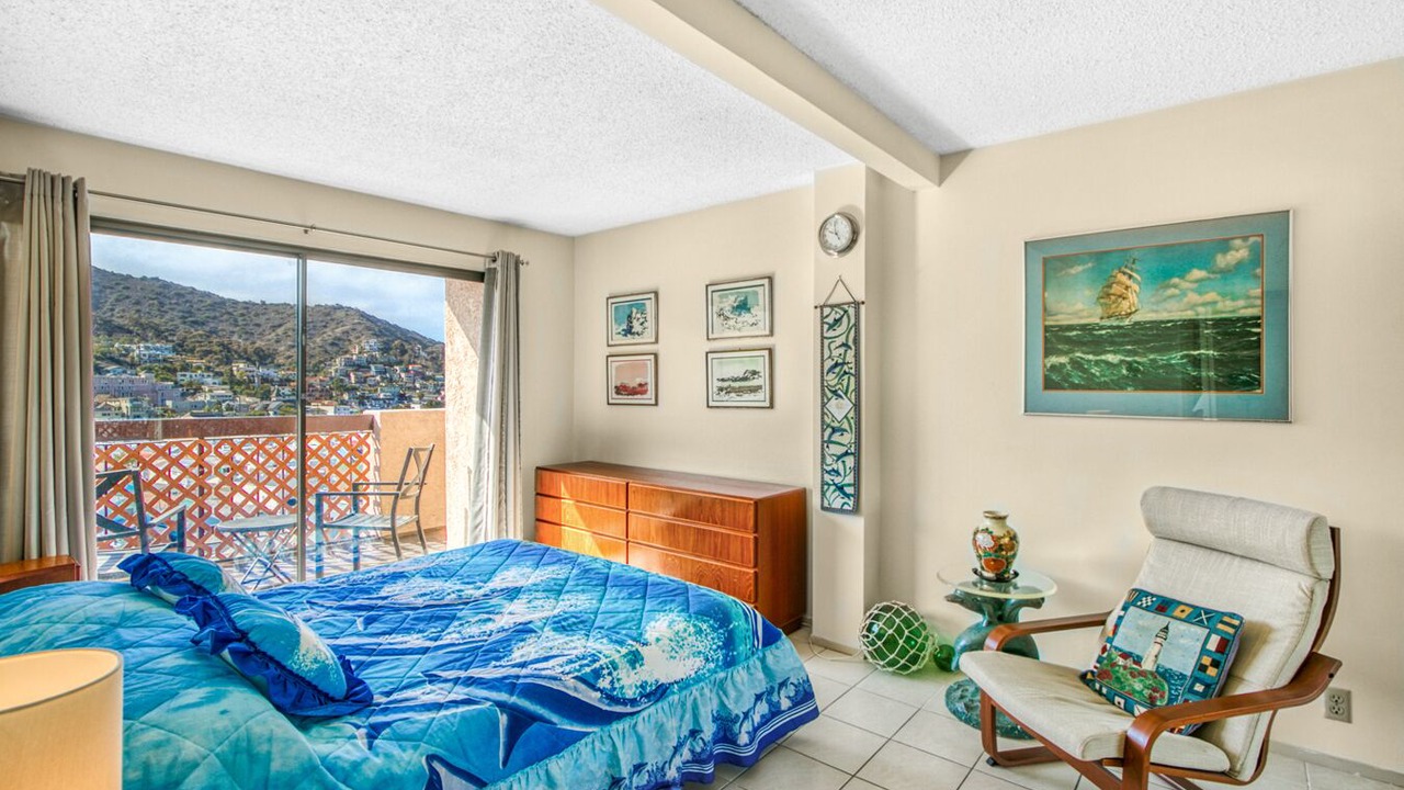 Photo of Patio Balcony in Avalon