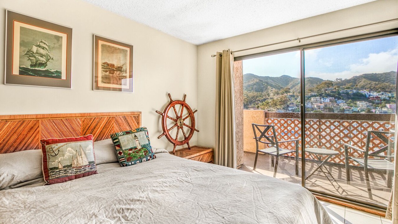 Photo of Patio Balcony in Avalon
