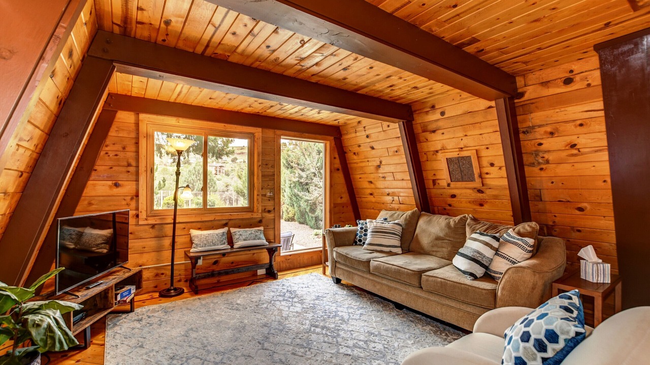 Photo of Livingroom in Diamond Valley