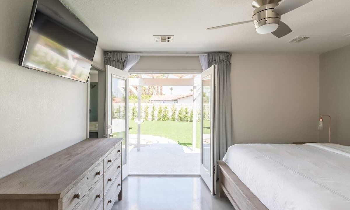 Photo of Bedroom in Desert Park Estates