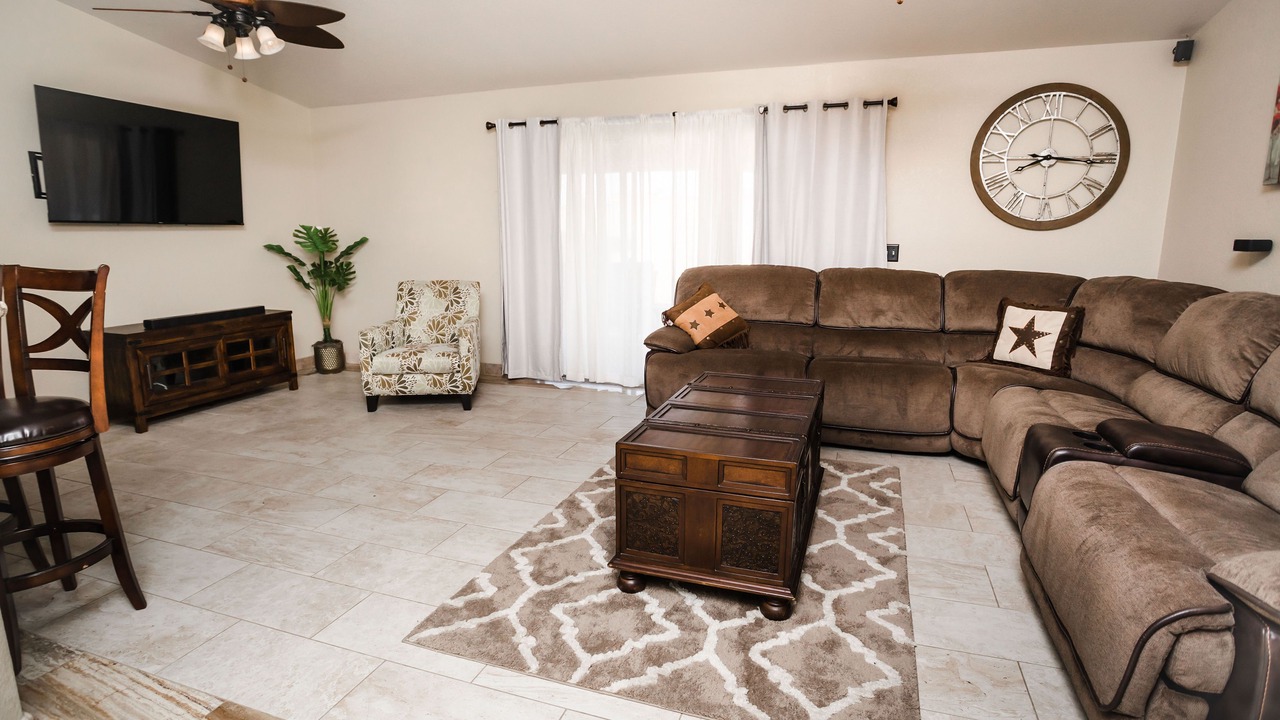 Photo of Livingroom in Lake Havasu City