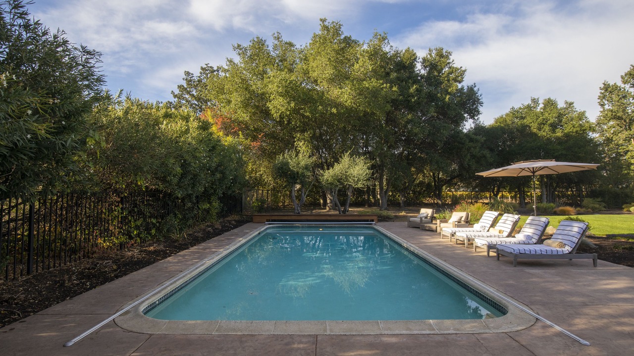 Photo of Outdoor in St. Helena