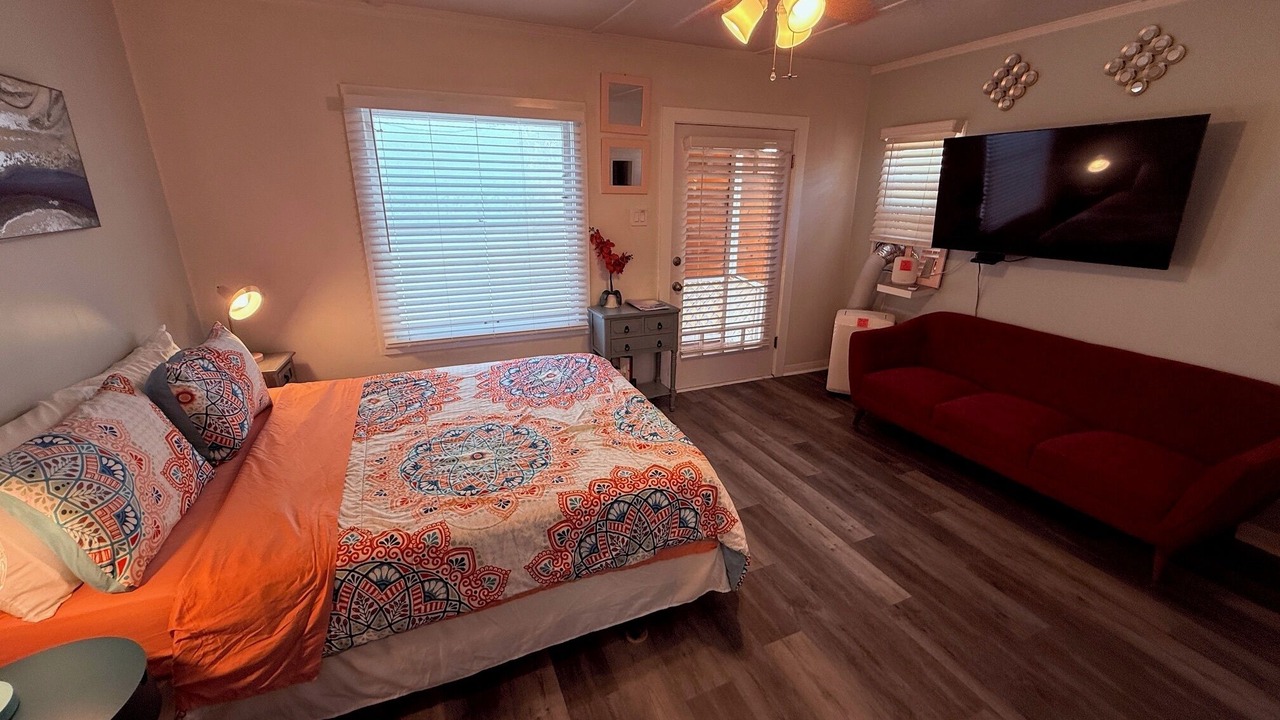 Photo of Bedroom in Bluff Heights