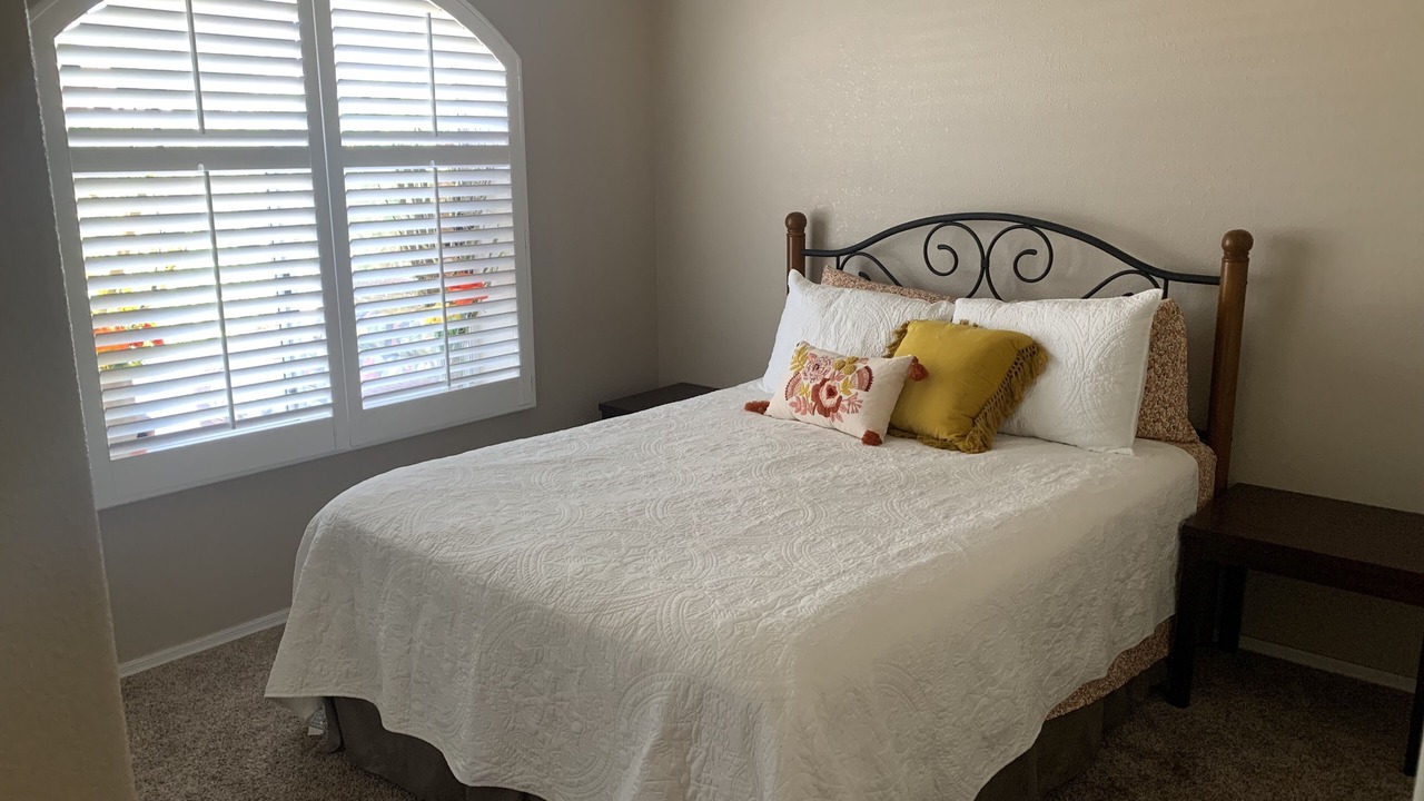 Photo of Bedroom in Lake Havasu City