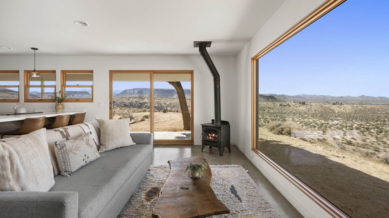Photo of Livingroom in Yucca Valley