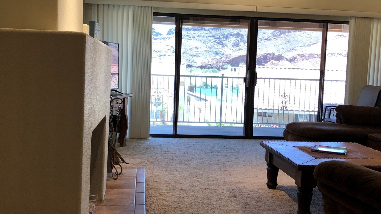 Photo of Livingroom in Parker Strip