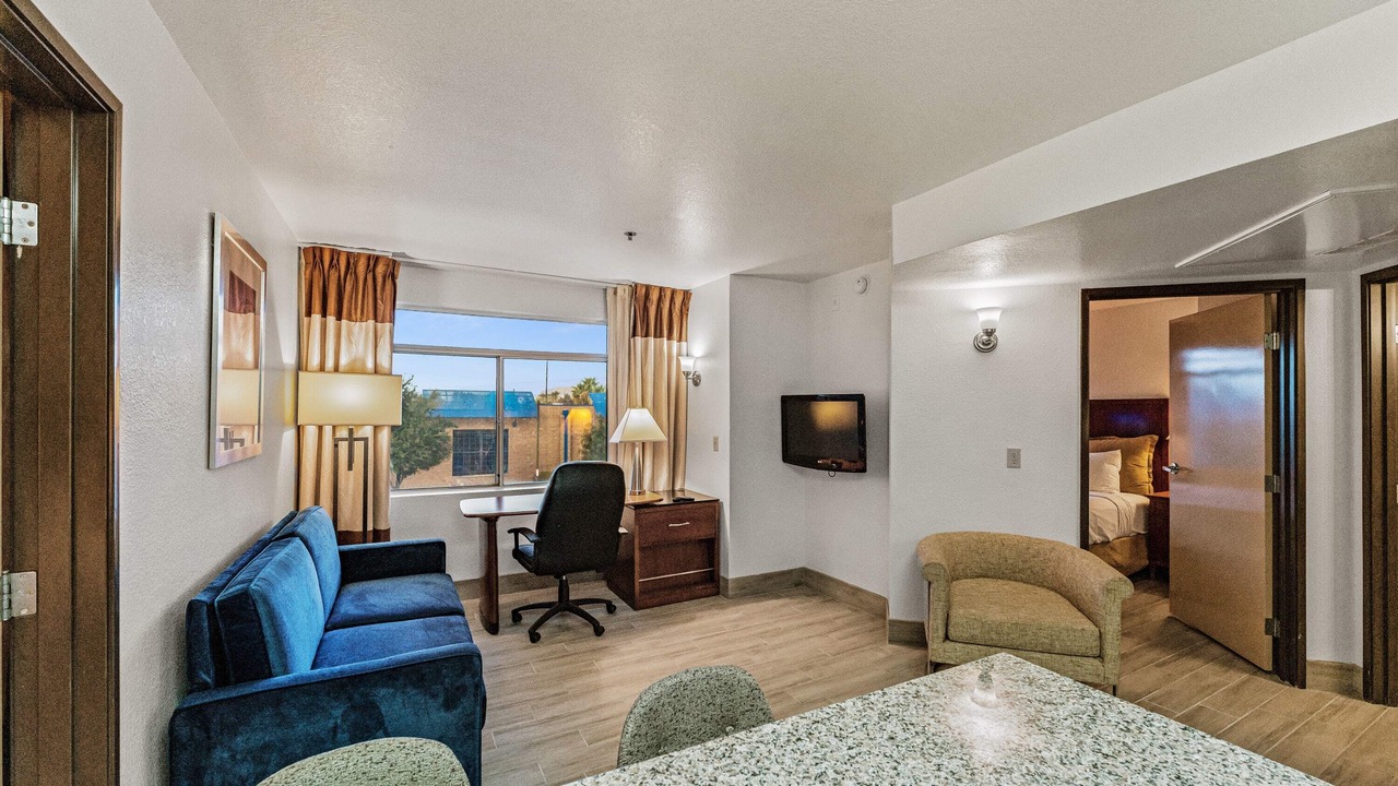 Photo of Livingroom in Chandler