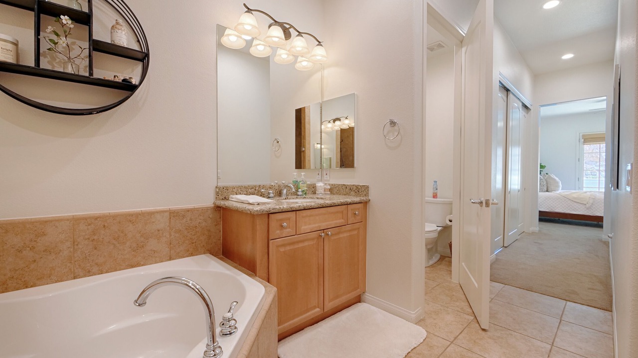 Photo of Bathroom in La Quinta