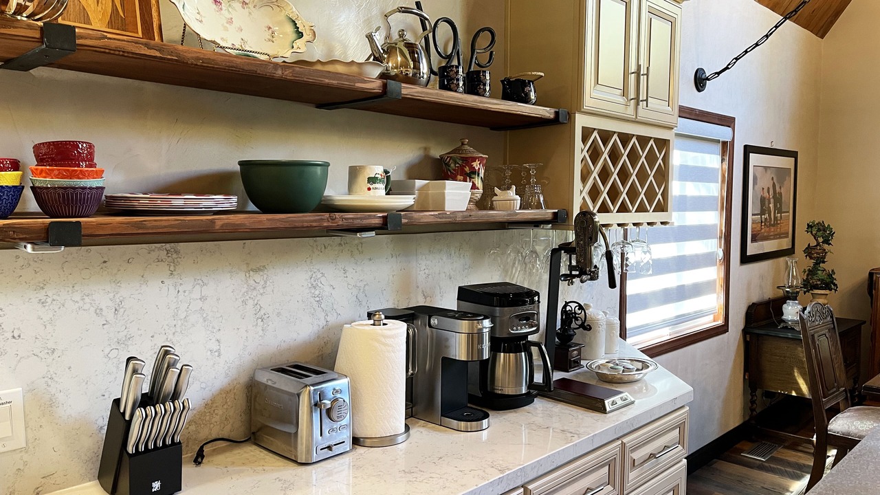 Photo of Kitchen in Pine Mountain Club