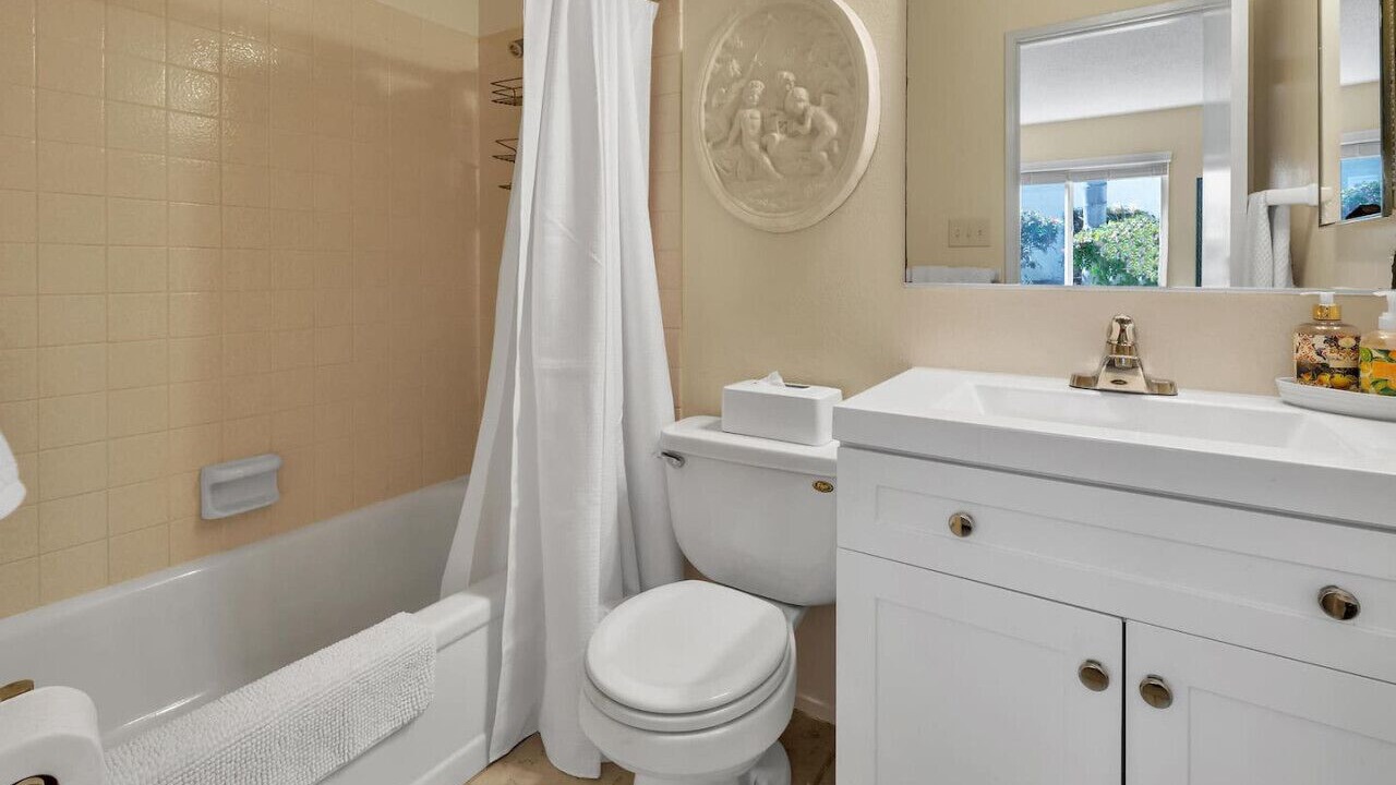 Photo of Bathroom in Aviara