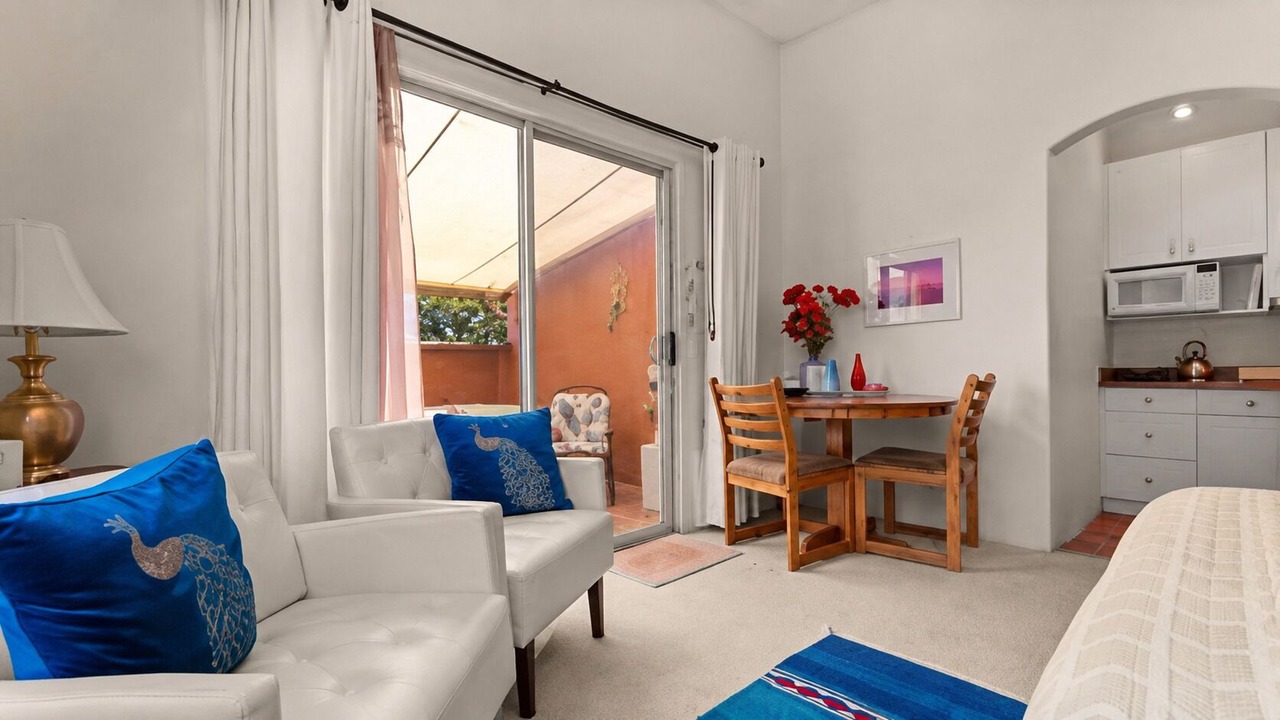 Photo of Livingroom in West Sedona