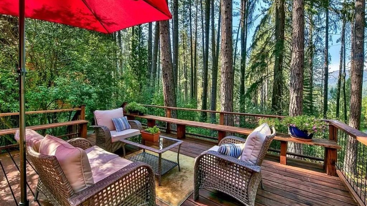 Photo of Patio Balcony in Plumas Eureka Estates