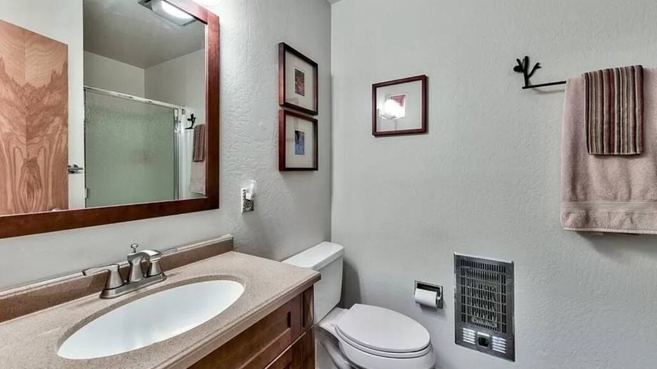 Photo of Bathroom in Plumas Eureka Estates