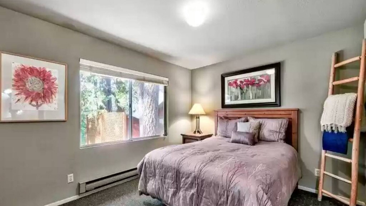 Photo of Bedroom in Plumas Eureka Estates