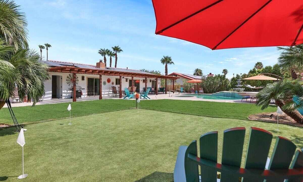 Photo of Outdoor in Desert Park Estates