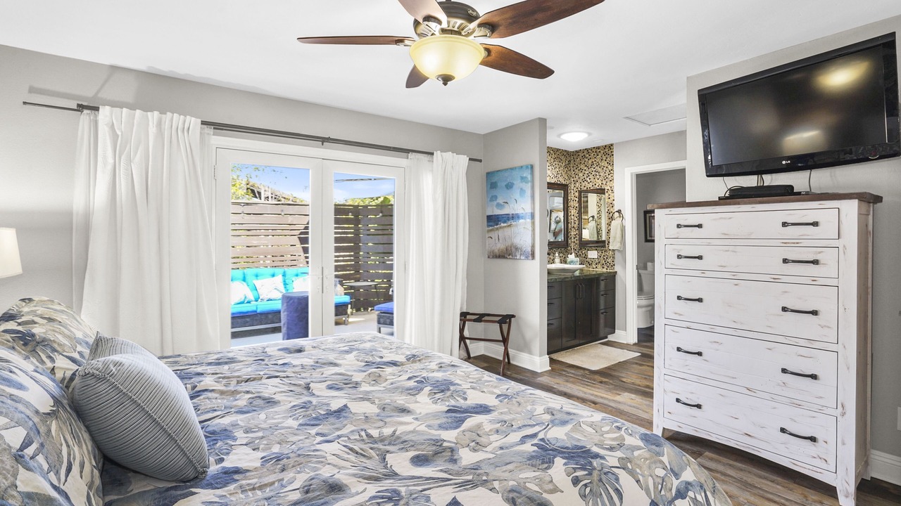 Photo of Bedroom in Leucadia