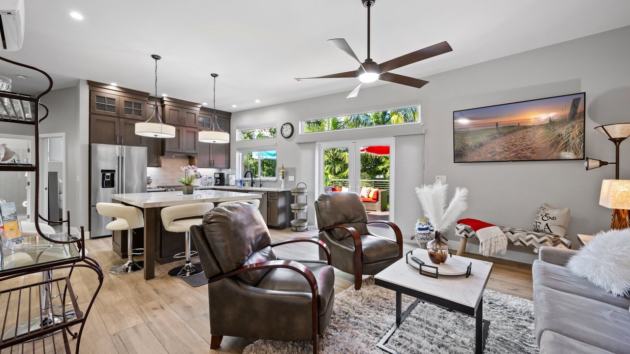 Photo of Livingroom in South Oceanside