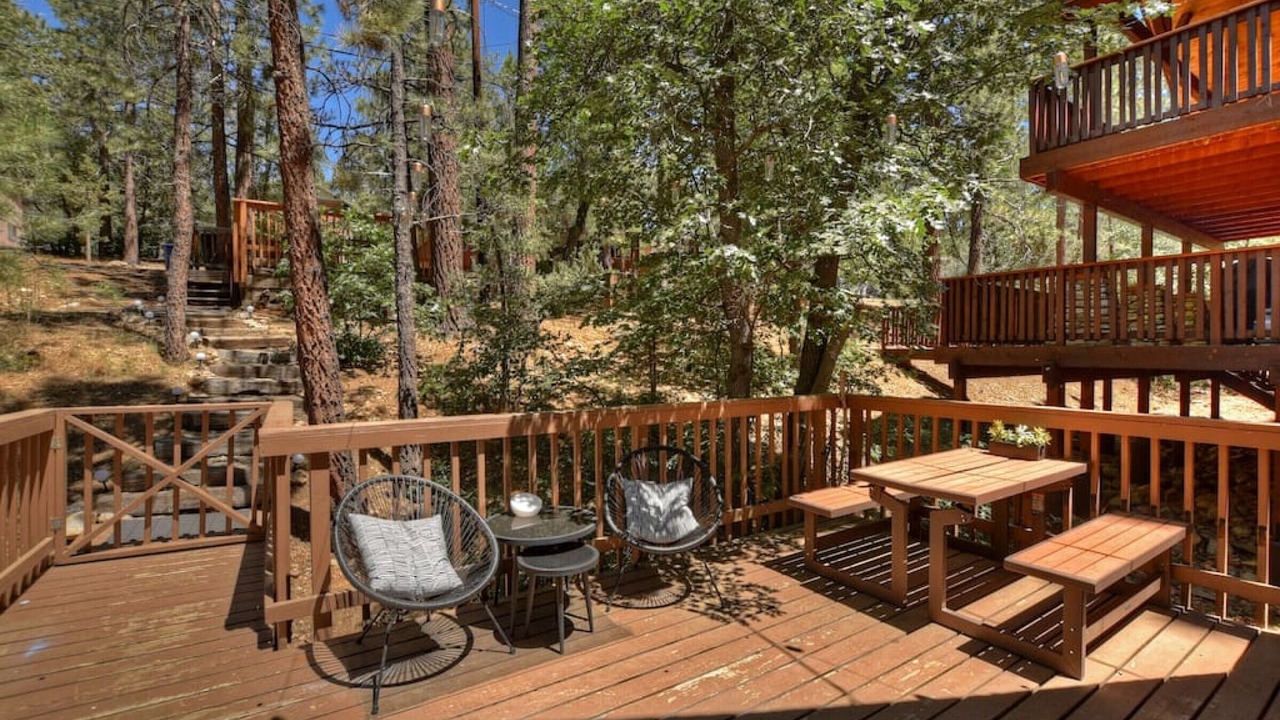 Photo of Outdoor in Sugarloaf