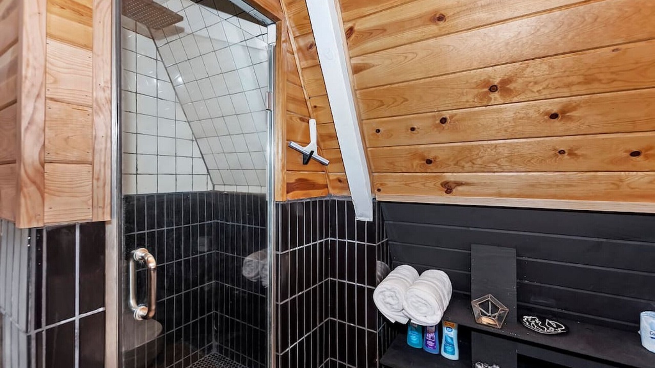 Photo of Bathroom in Sugarloaf