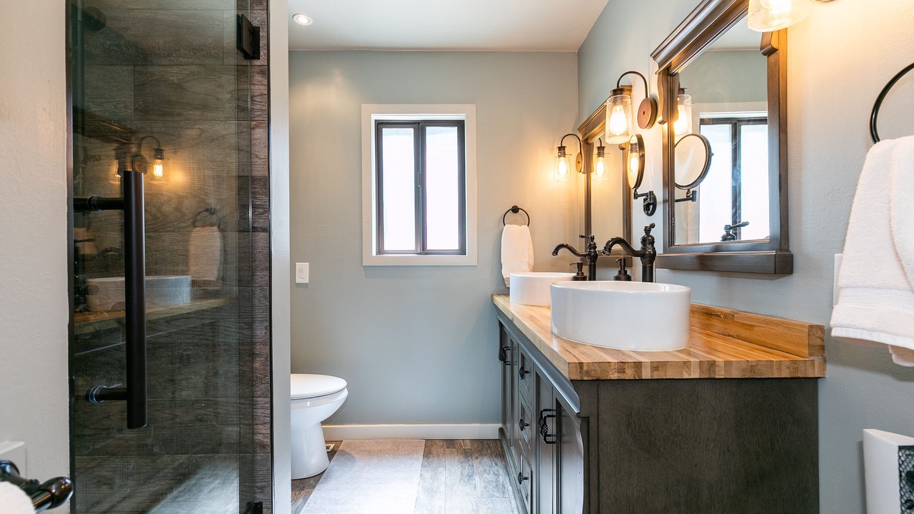 Photo of Bathroom in Truckee