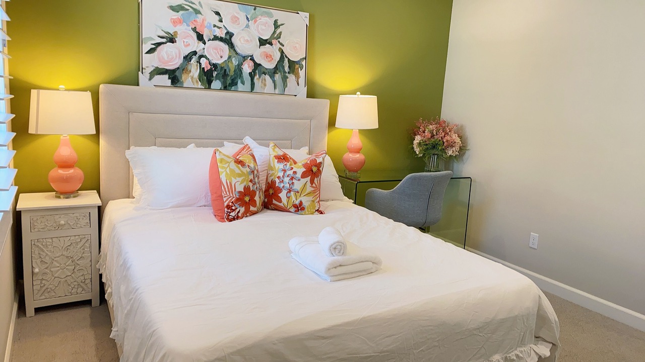 Photo of Bedroom in Portola Springs