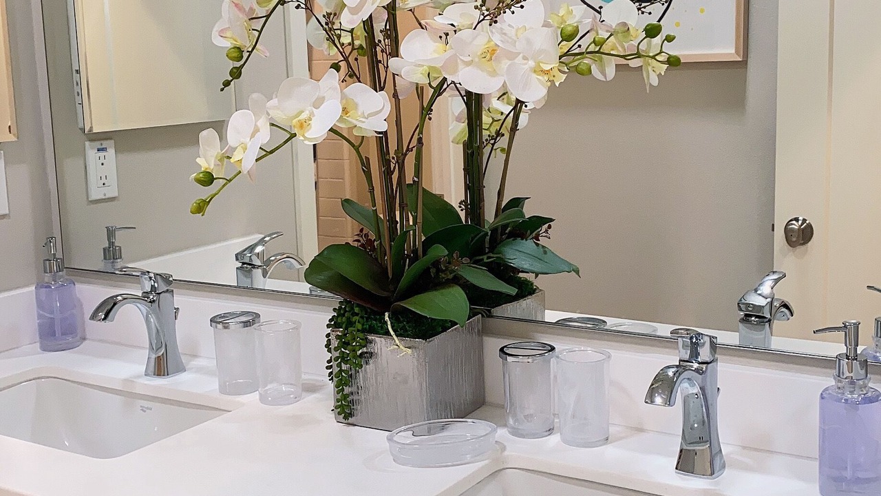 Photo of Bathroom in Portola Springs